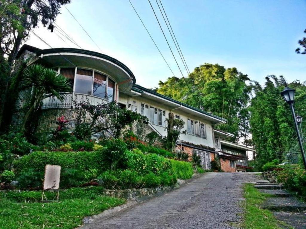 Mountain Lodge And Restaurant Baguio City Екстериор снимка