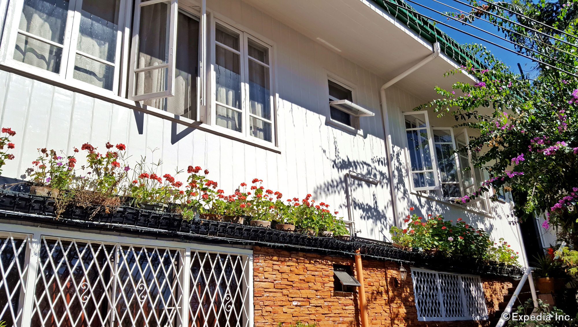 Mountain Lodge And Restaurant Baguio City Екстериор снимка